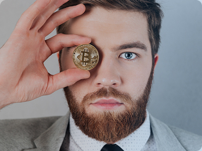 Julian Wolf – Chief Analyst bei XapoTrade AI